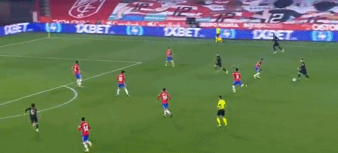 英媒：为补强进攻，维拉和纽卡斯尔正在关注马杜埃凯